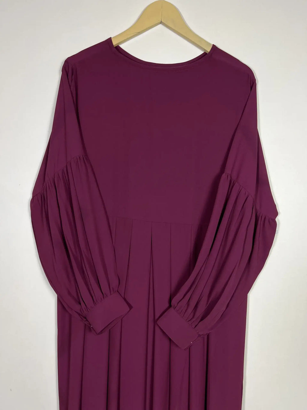 Maroon - Pleated Abaya HJ237