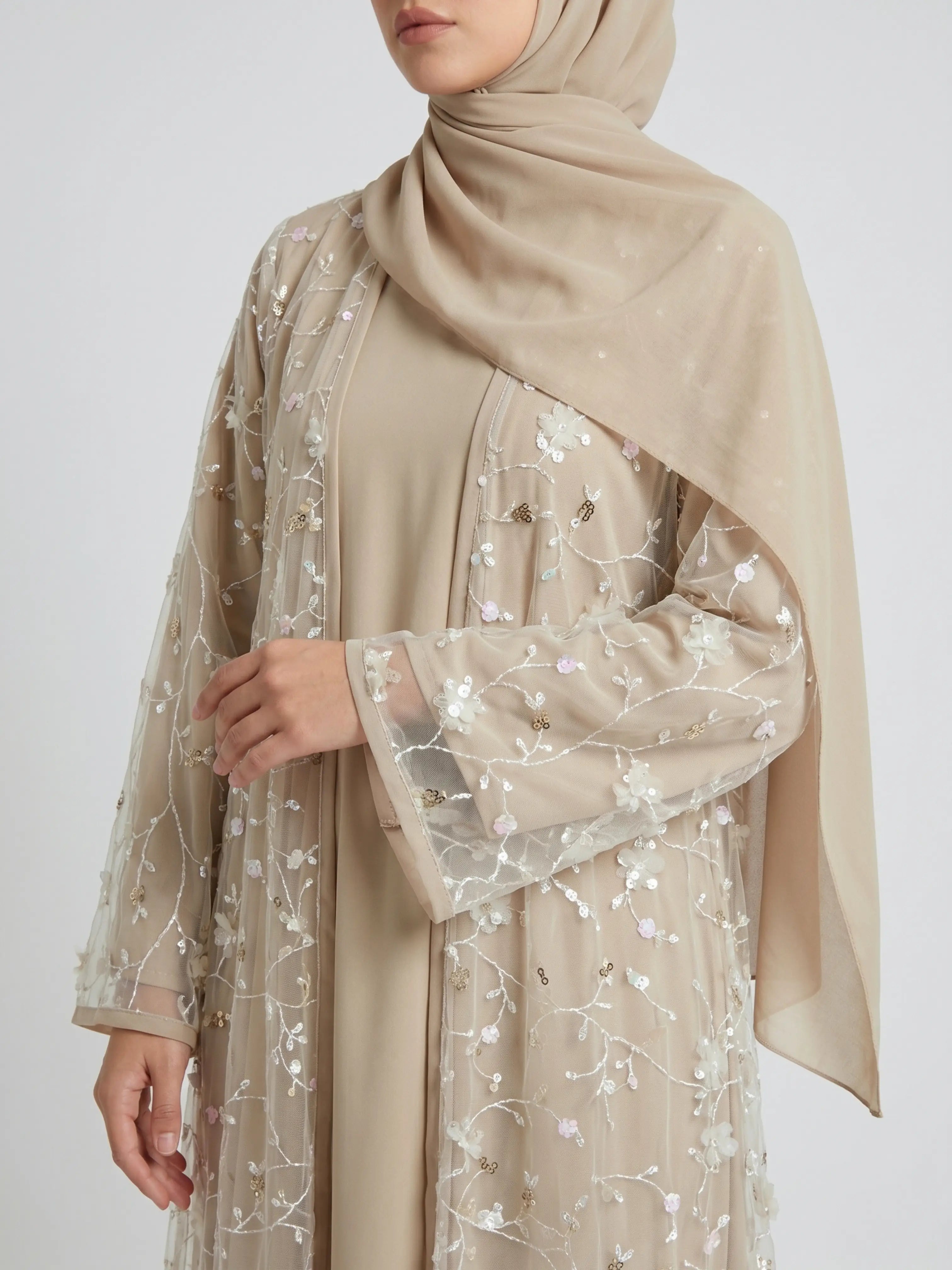 Ivory - Layali Abaya HJ1589