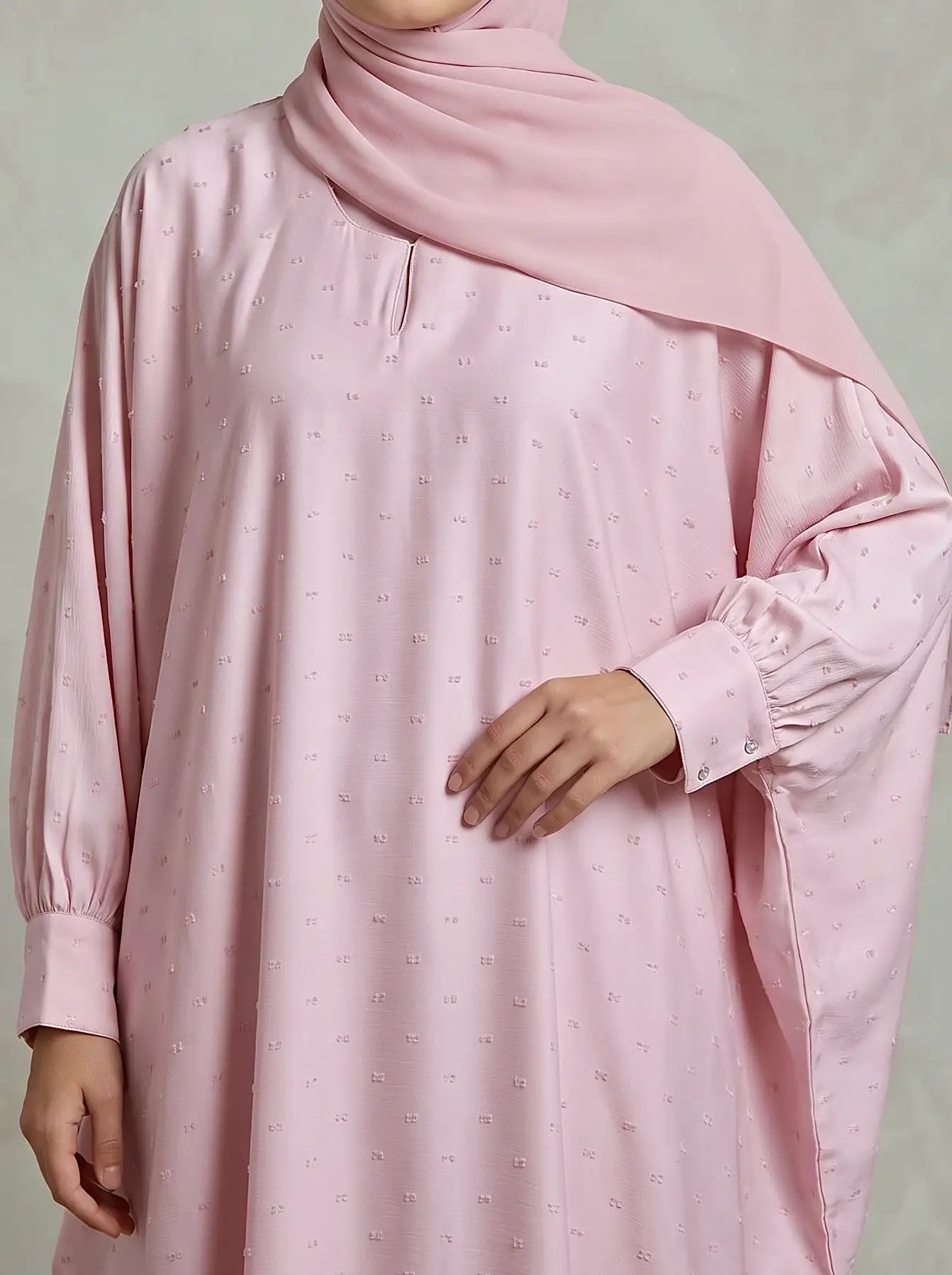 Rosé Ditsy Abaya HJ1704