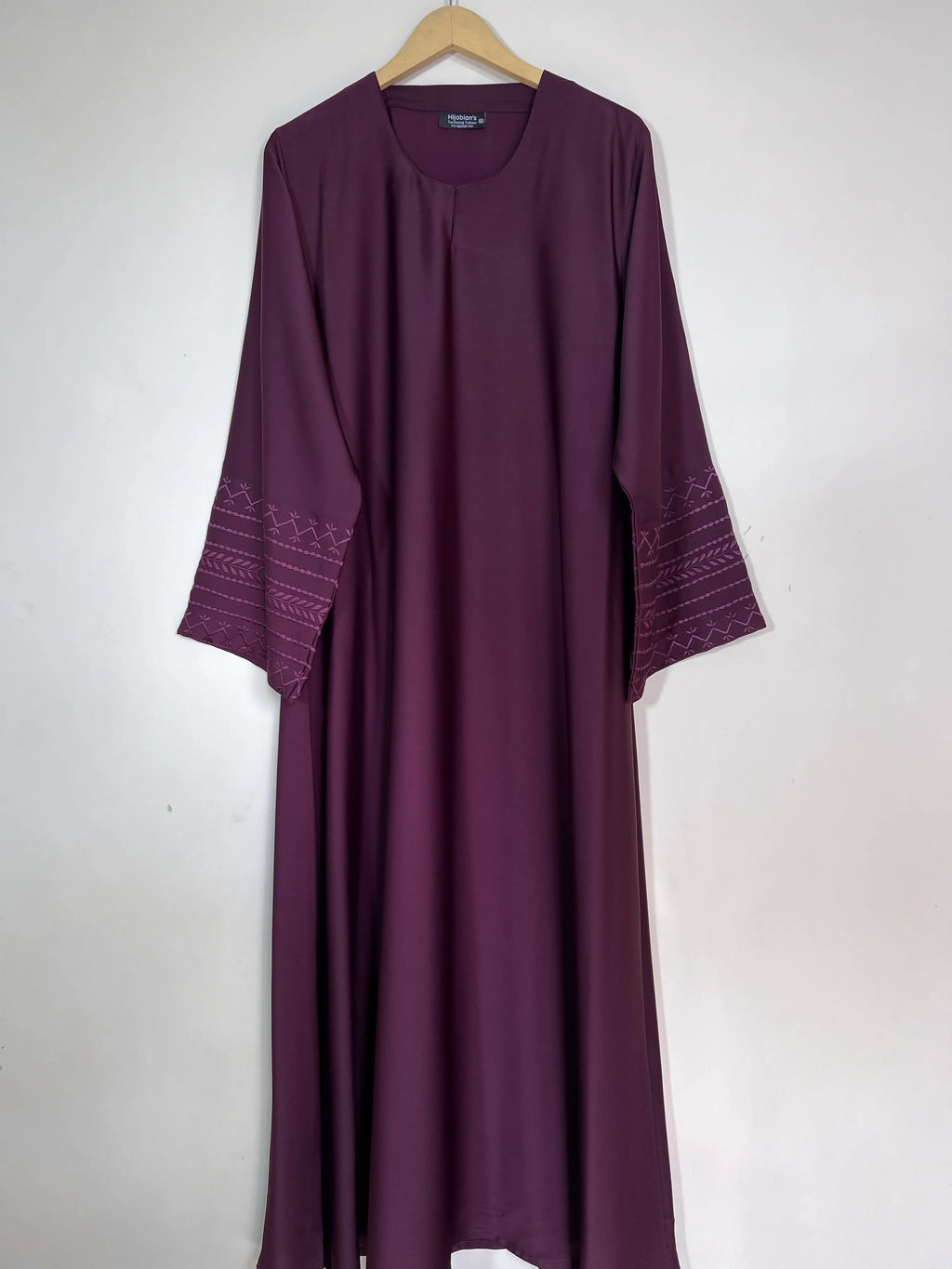 Mulberry - Trail Embroidery Abaya HJ1535
