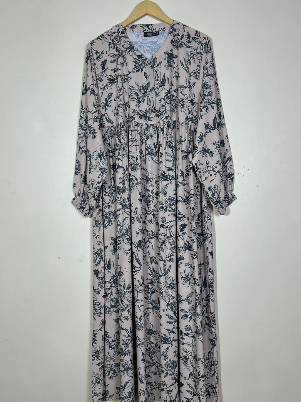 Beige - Floral Front Open Chun Abaya HJ1501