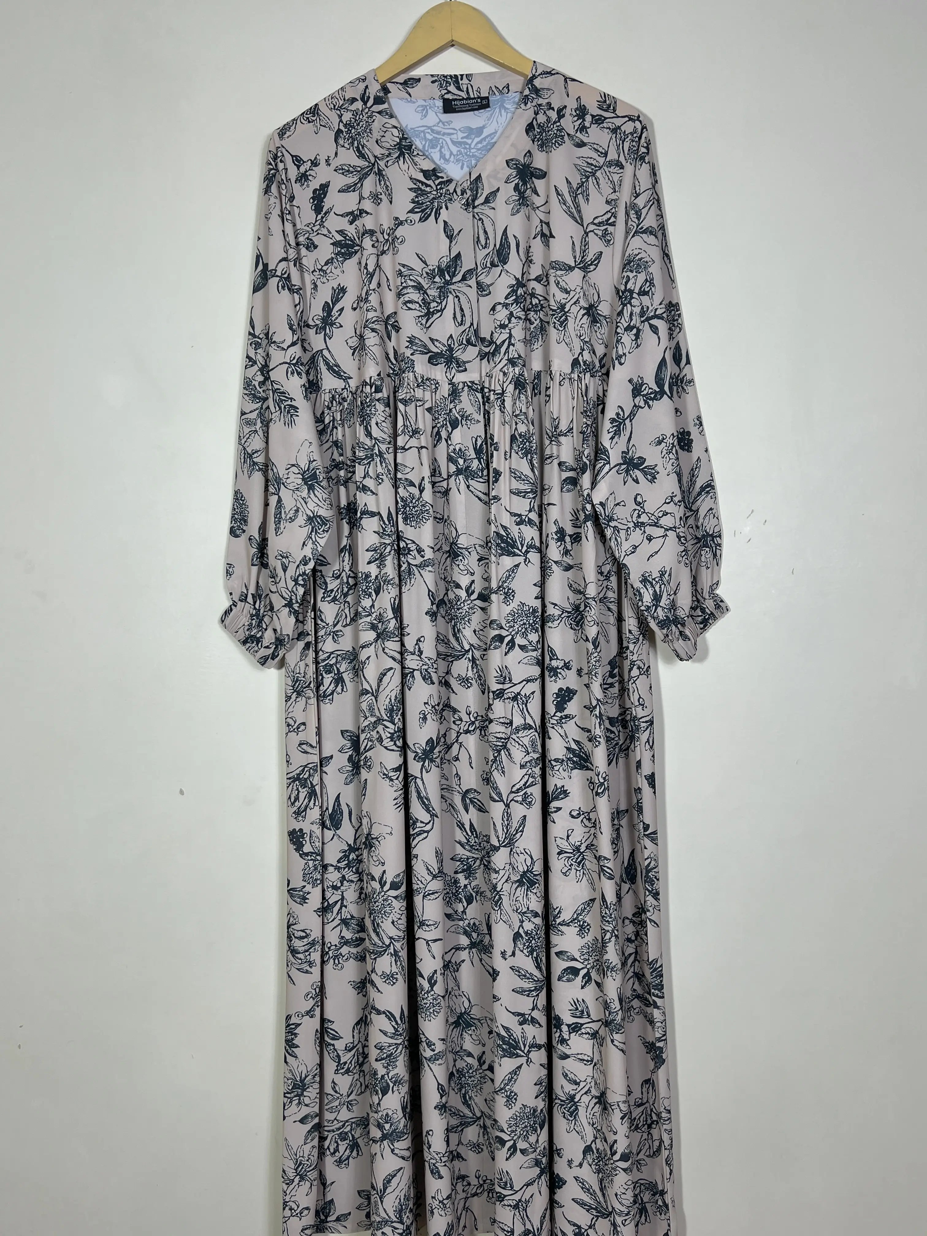 Beige - Floral Front Open Chun Abaya HJ1501