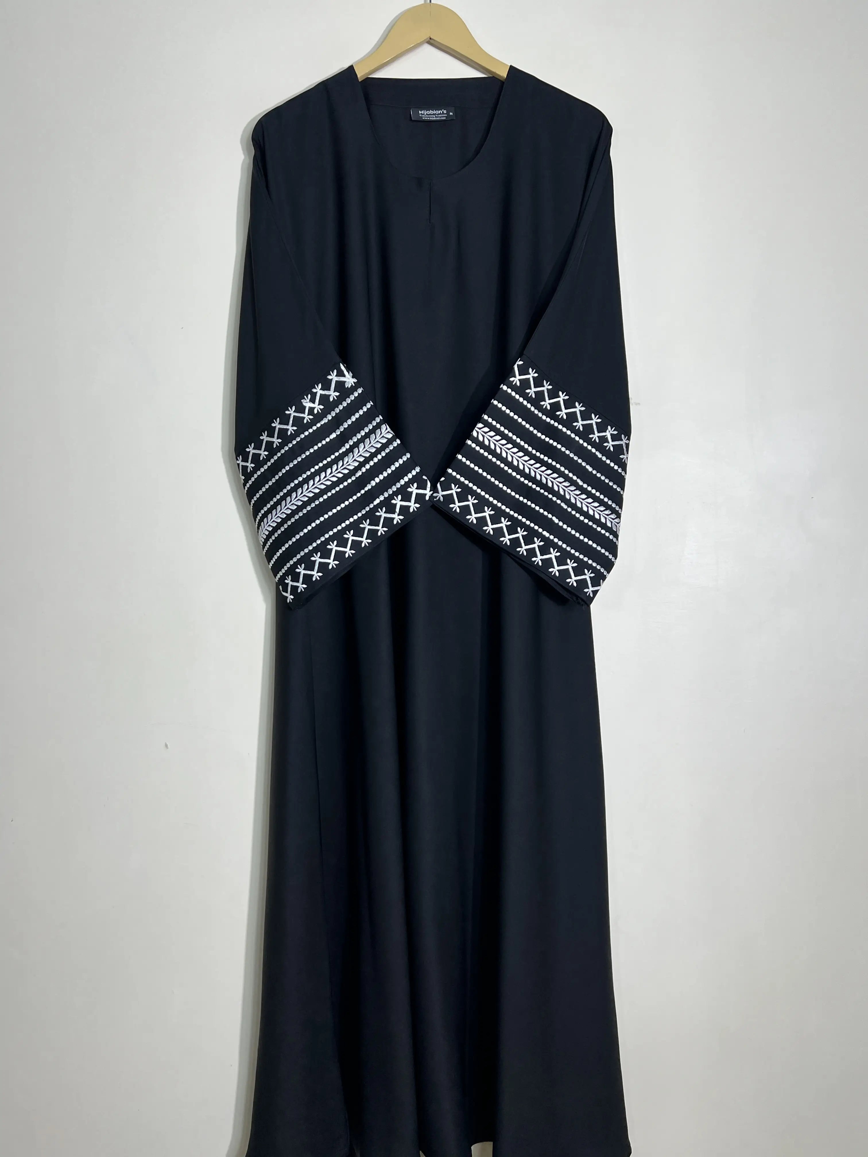 Black - Trail Embroidery Abaya HJ1424