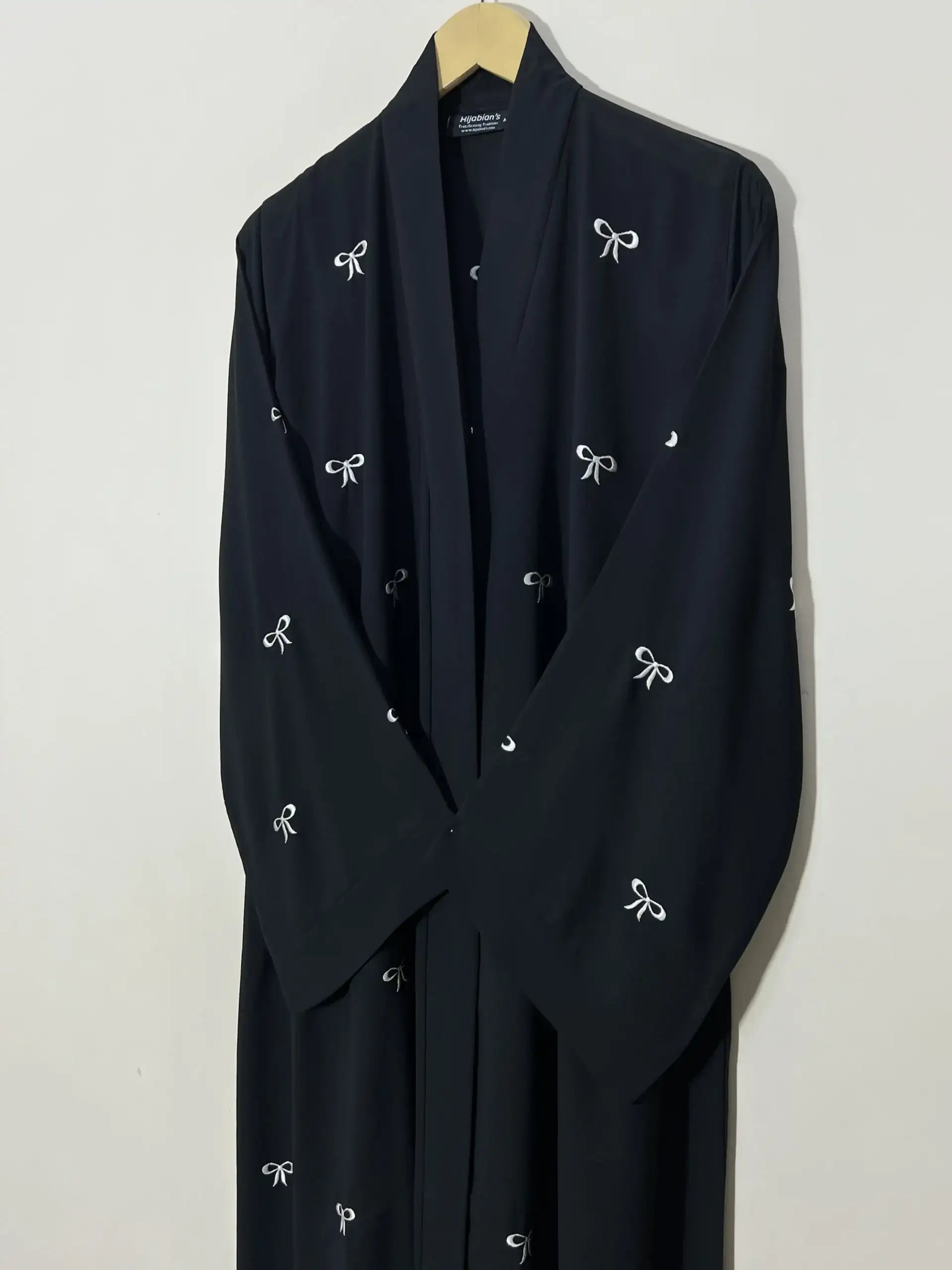 Black - Classic Bow Abaya HJ1130