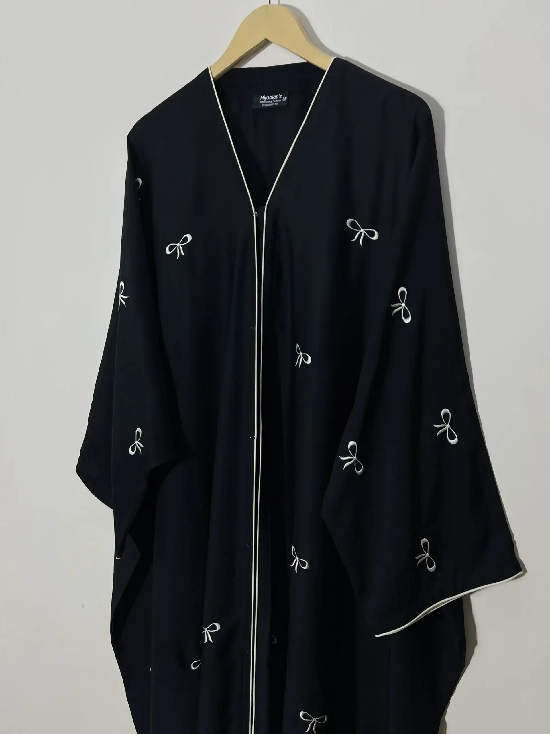 Off White - Butterfly Bow Abaya HJ1140