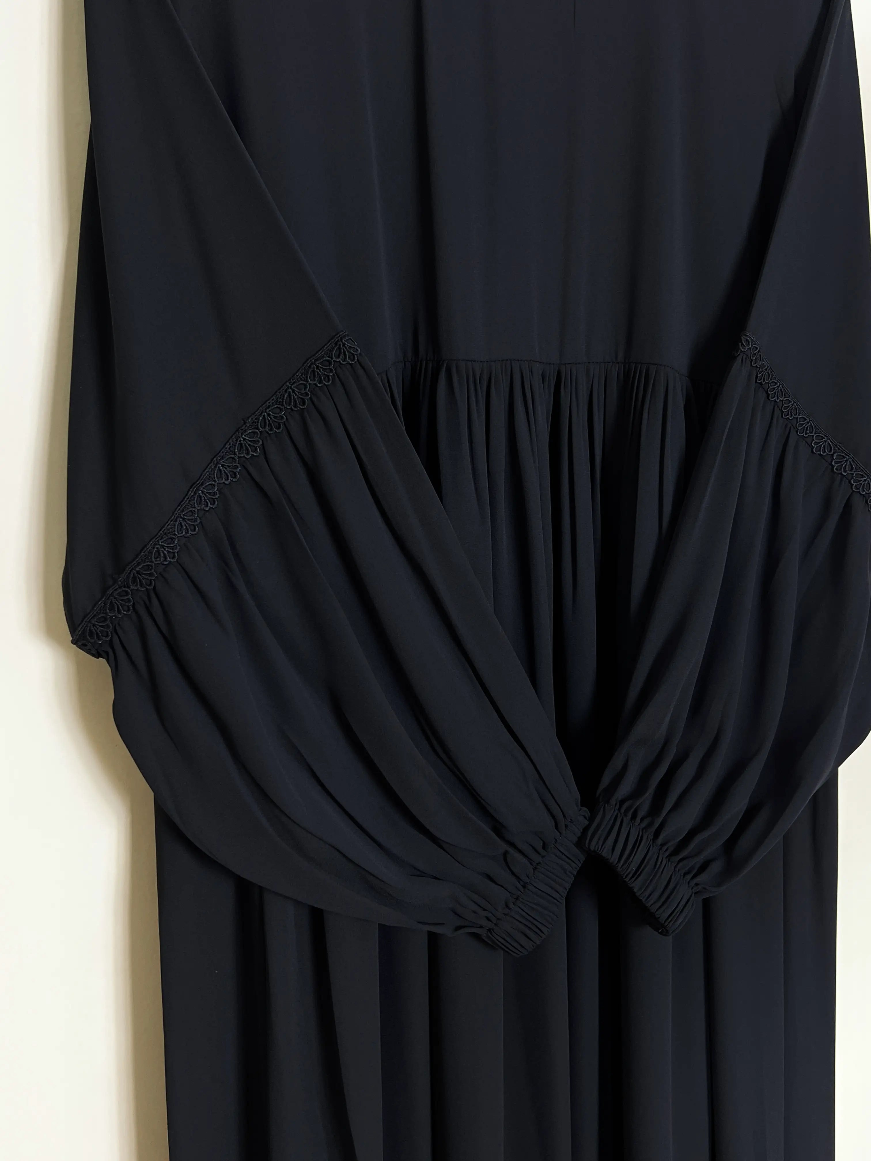 Black - Lace Sleeves Maxi Abaya HJ1561