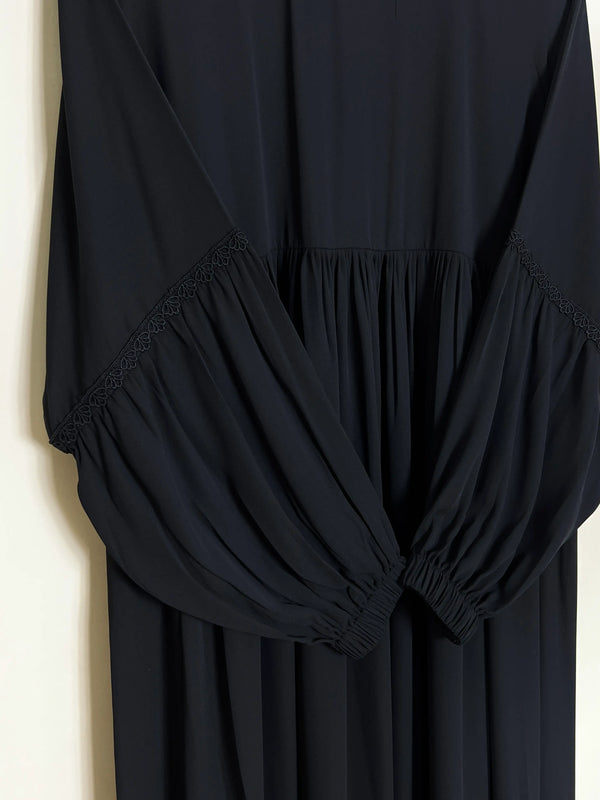 Black - Lace Sleeves Maxi Abaya HJ1561