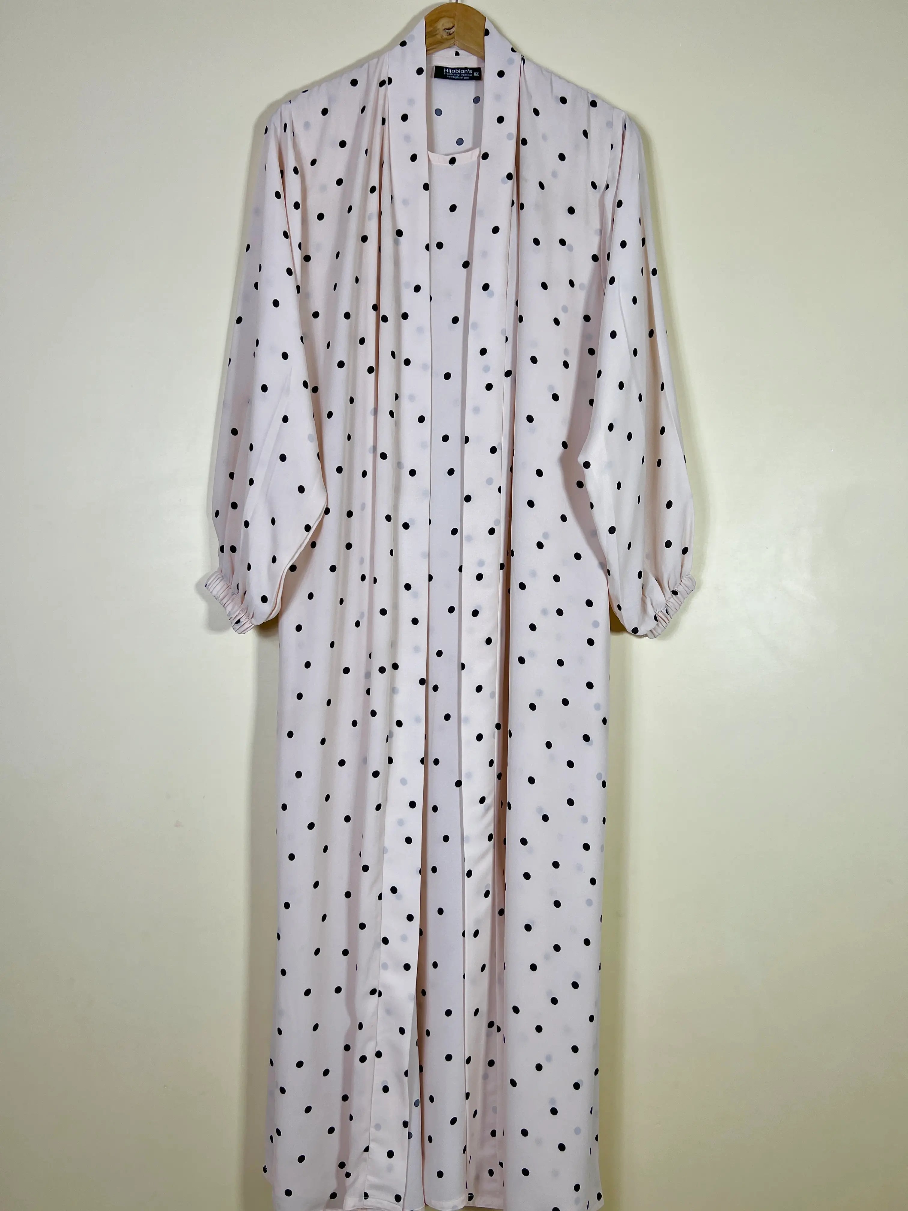 Velour Pink - Attached Inner Chic Abaya HJ1600