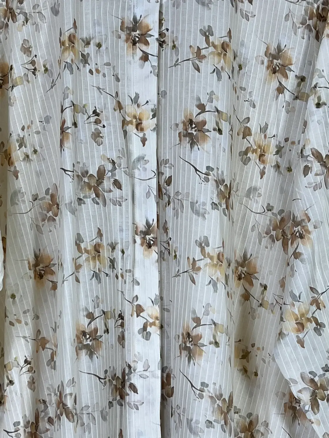 Vanilla Bloom - Arabic Lawn Abaya HJ1630