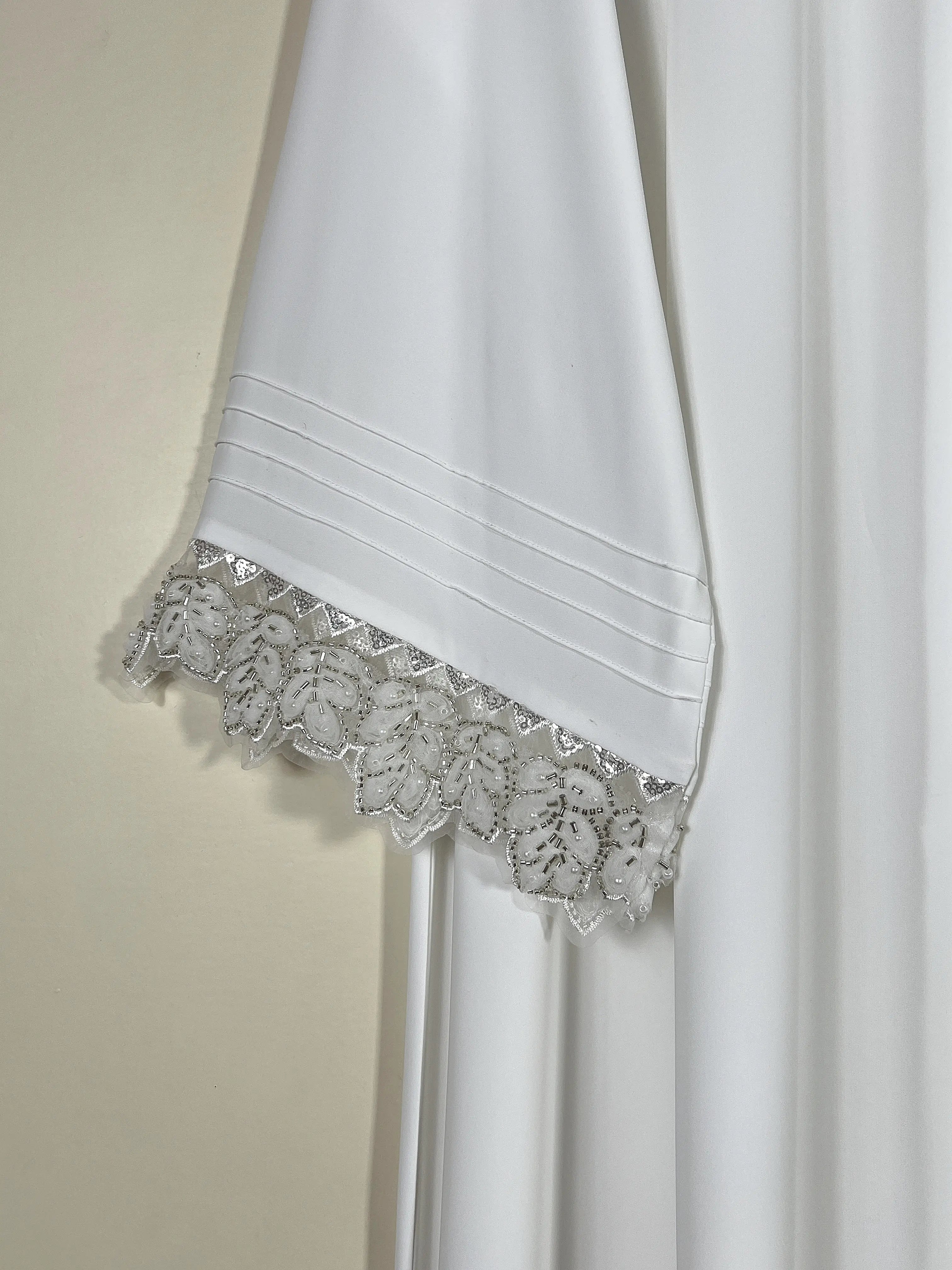White - Elara Open Abaya HJ1639