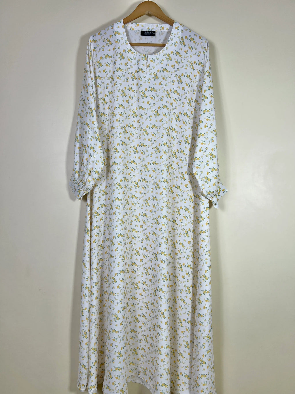 White - Floral Maxi Abaya HJ1666