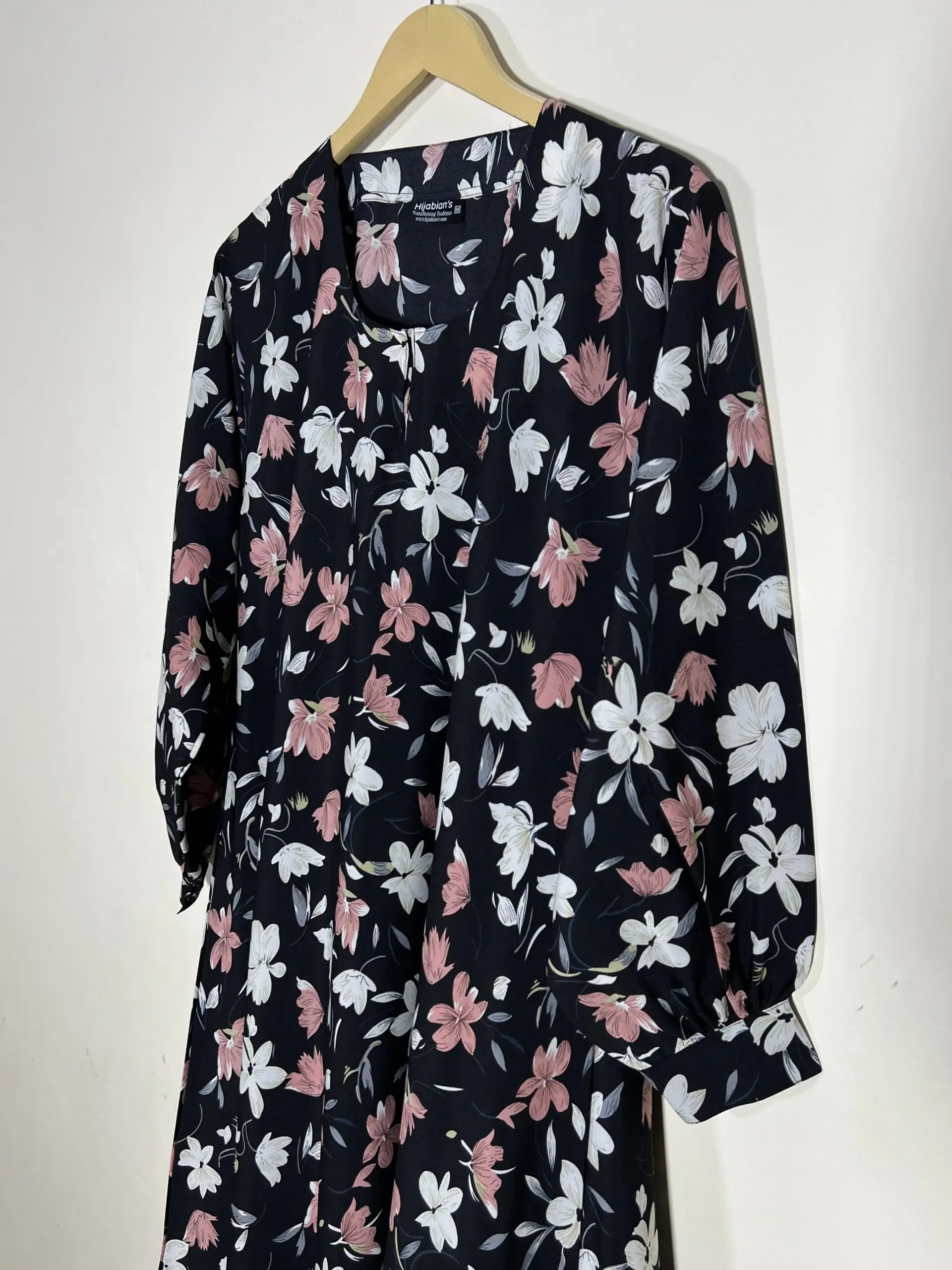 Jet Black - Floral Maxi Abaya HJ1289