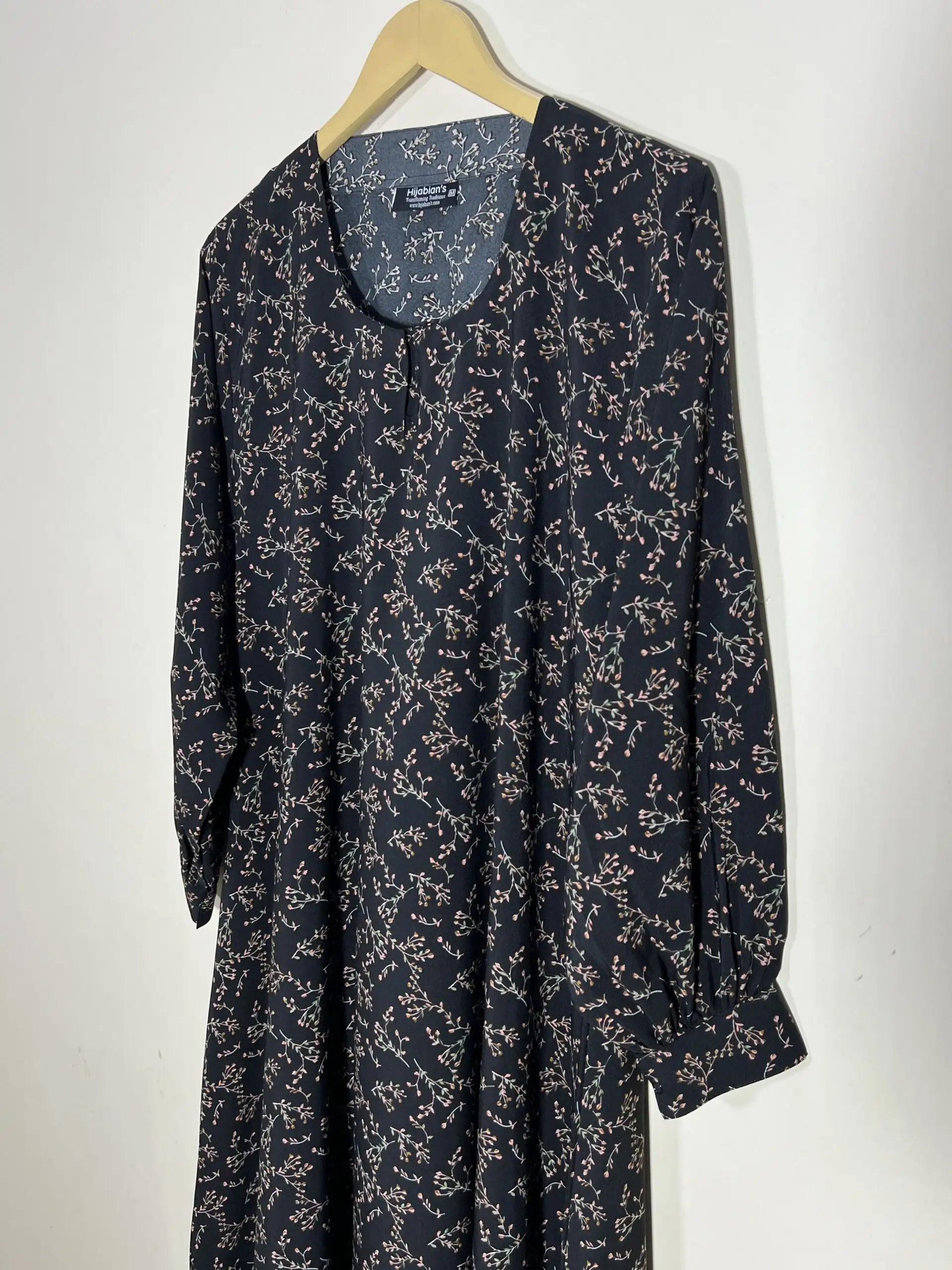 Black - Floral Maxi Abaya HJ1287