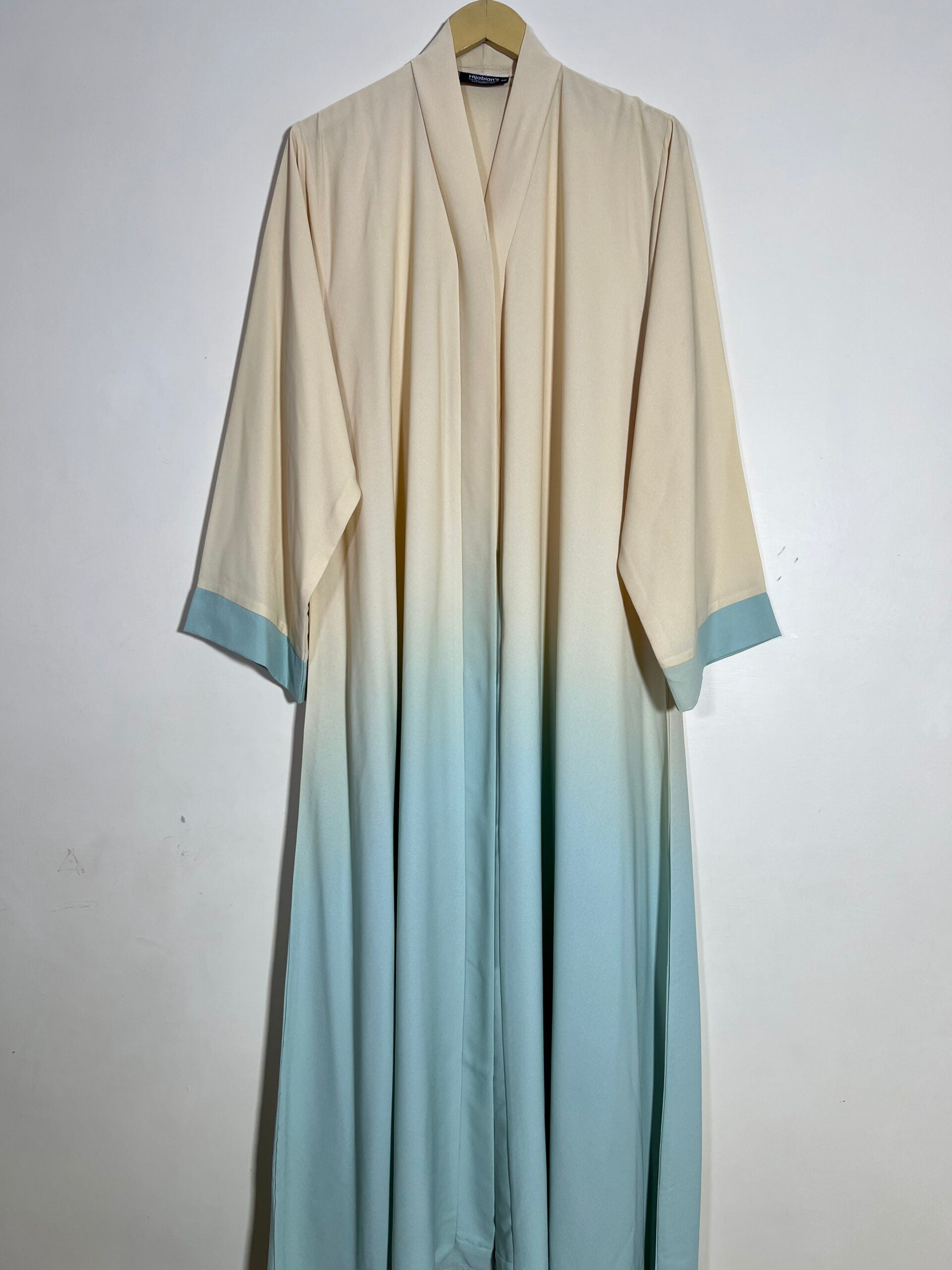 Sea Breeze Ombre Front Open Abaya