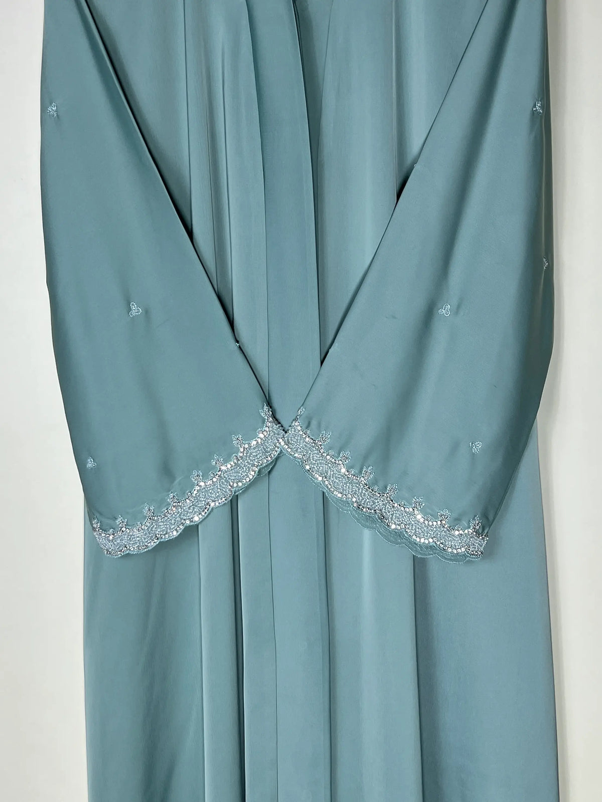 Nisa Luxe Abaya - Sage Green HJ1746