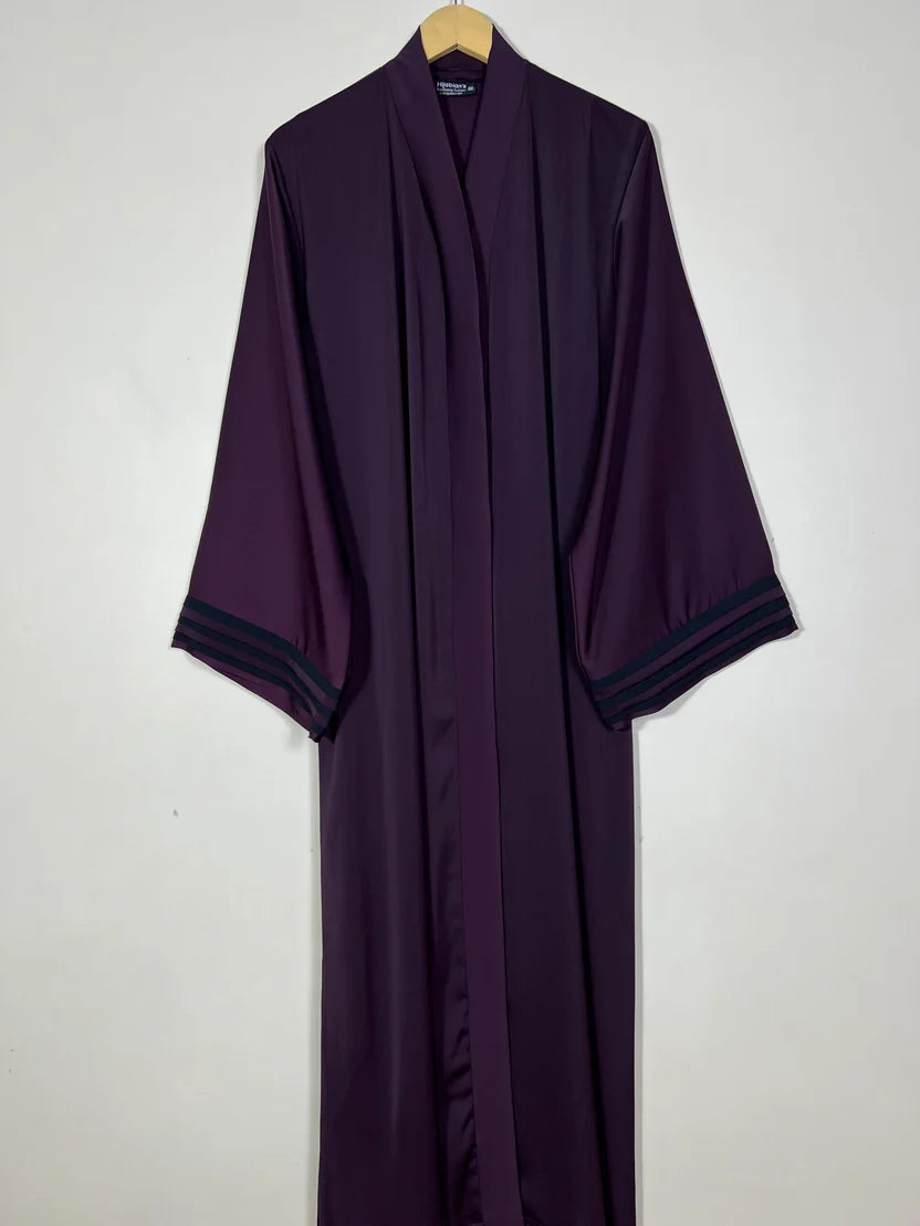 Muzna Abayas Collection