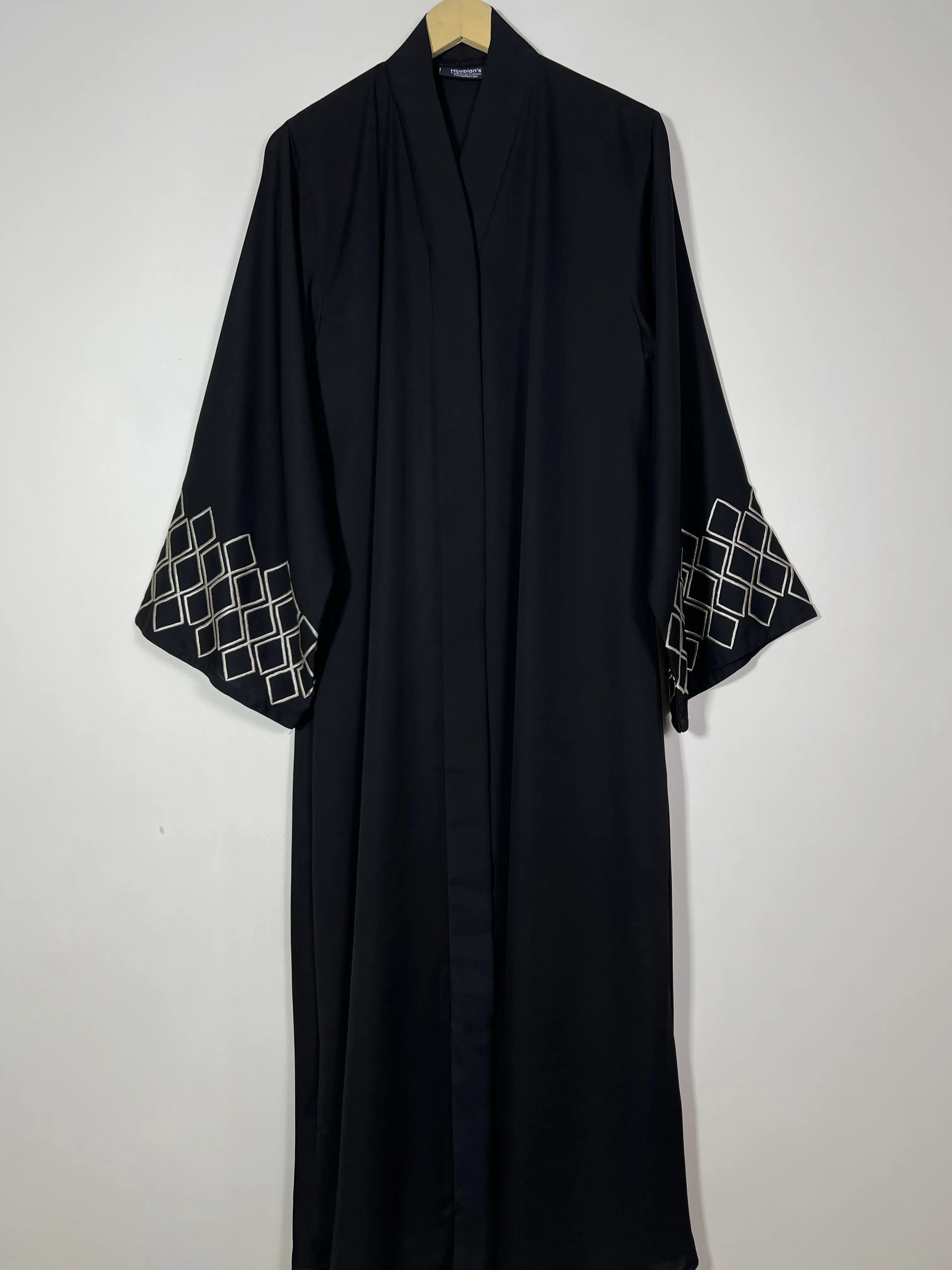 Black - Imperial Embroidered Abaya HJ1555
