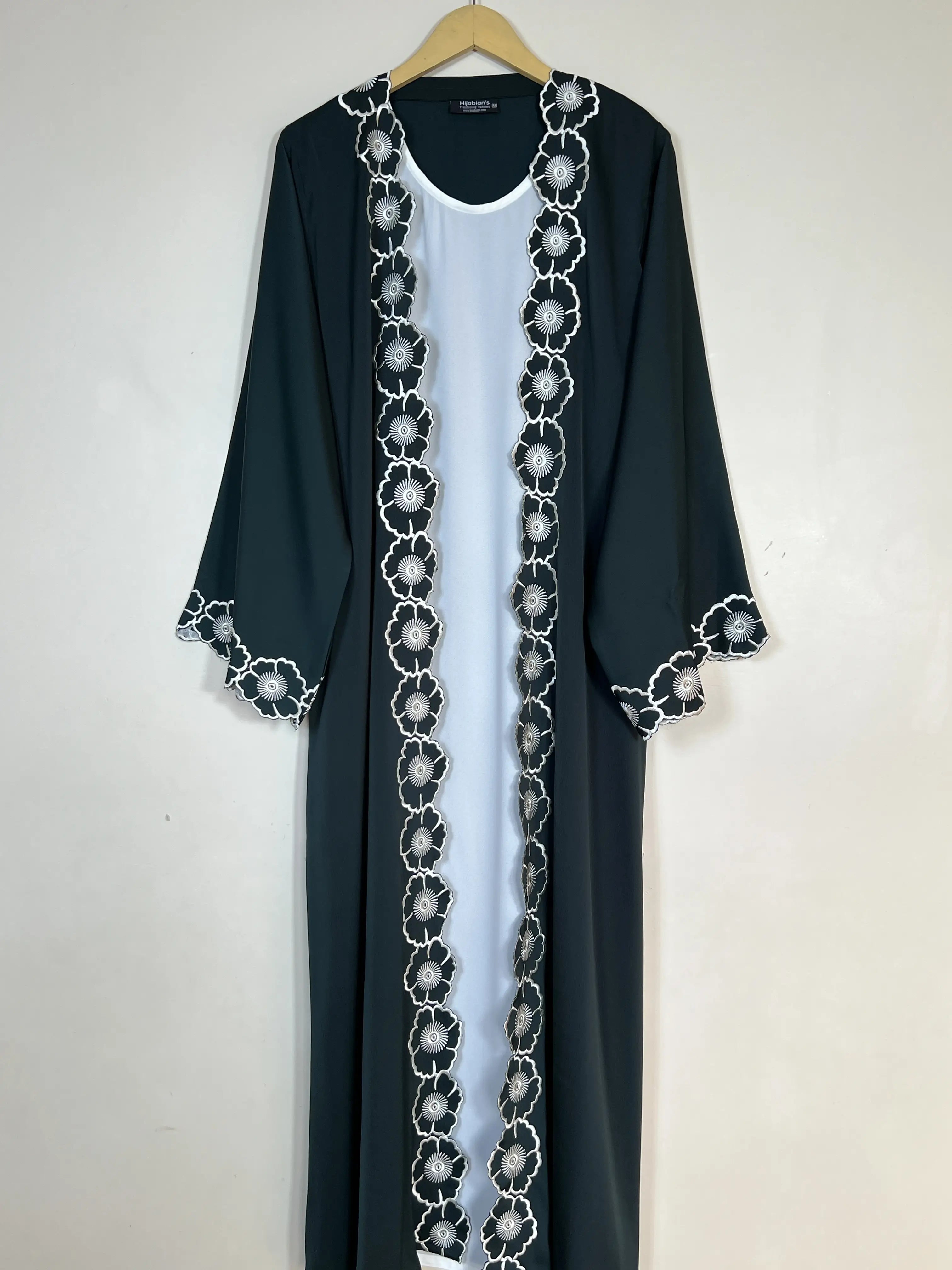 Bottle Green - Fleur Embroidered Abaya HJ1718 Secondary image