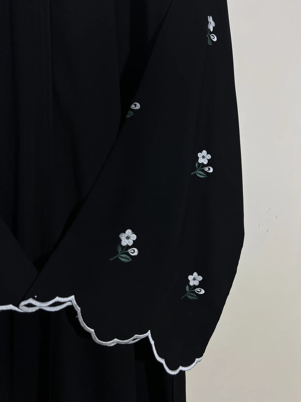 Hooria Abaya III - HJ1396