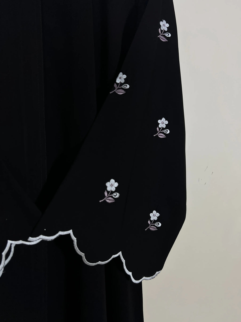 Hooria Abaya I - HJ1394