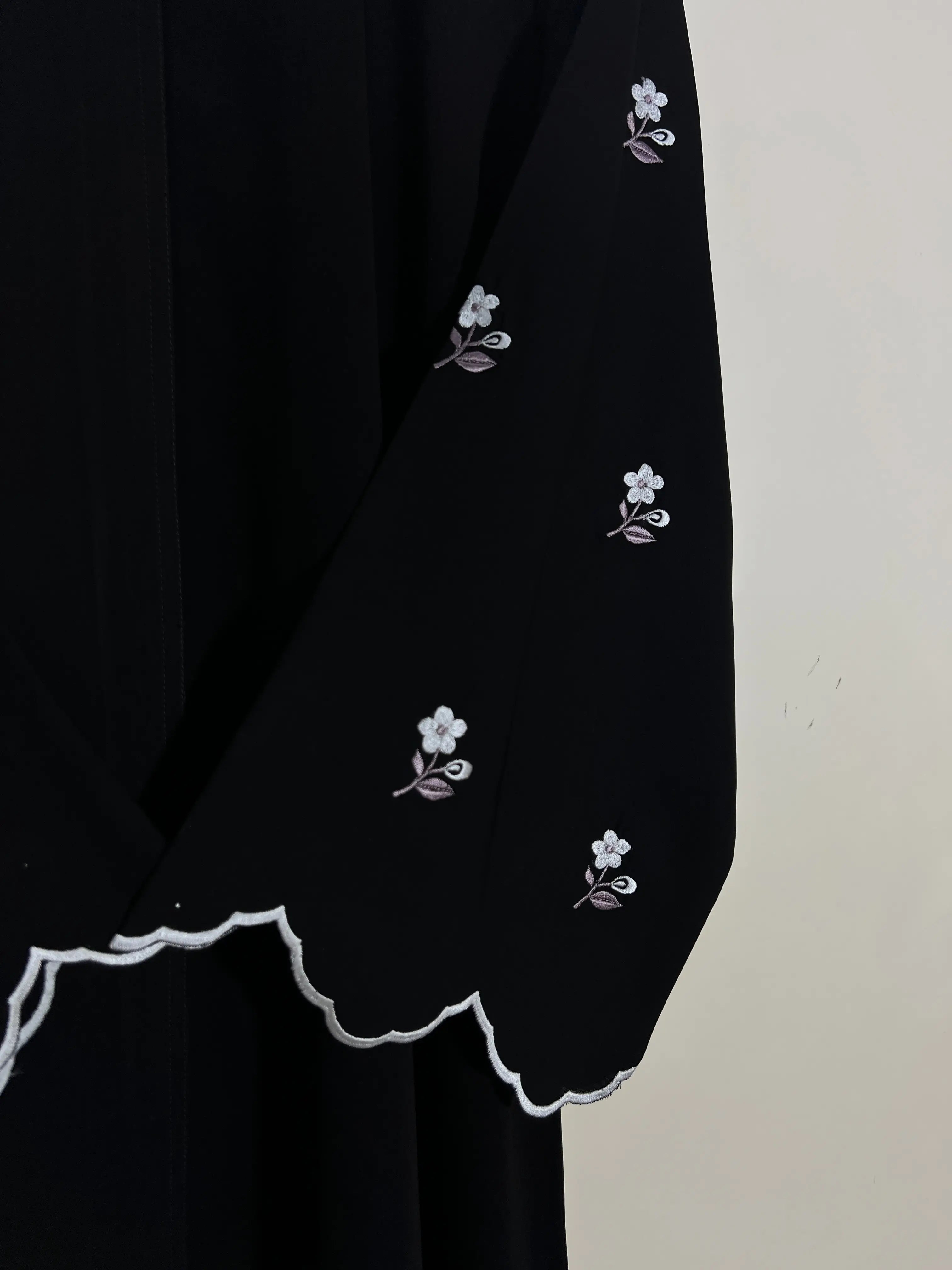 Hooria Abaya I - HJ1394