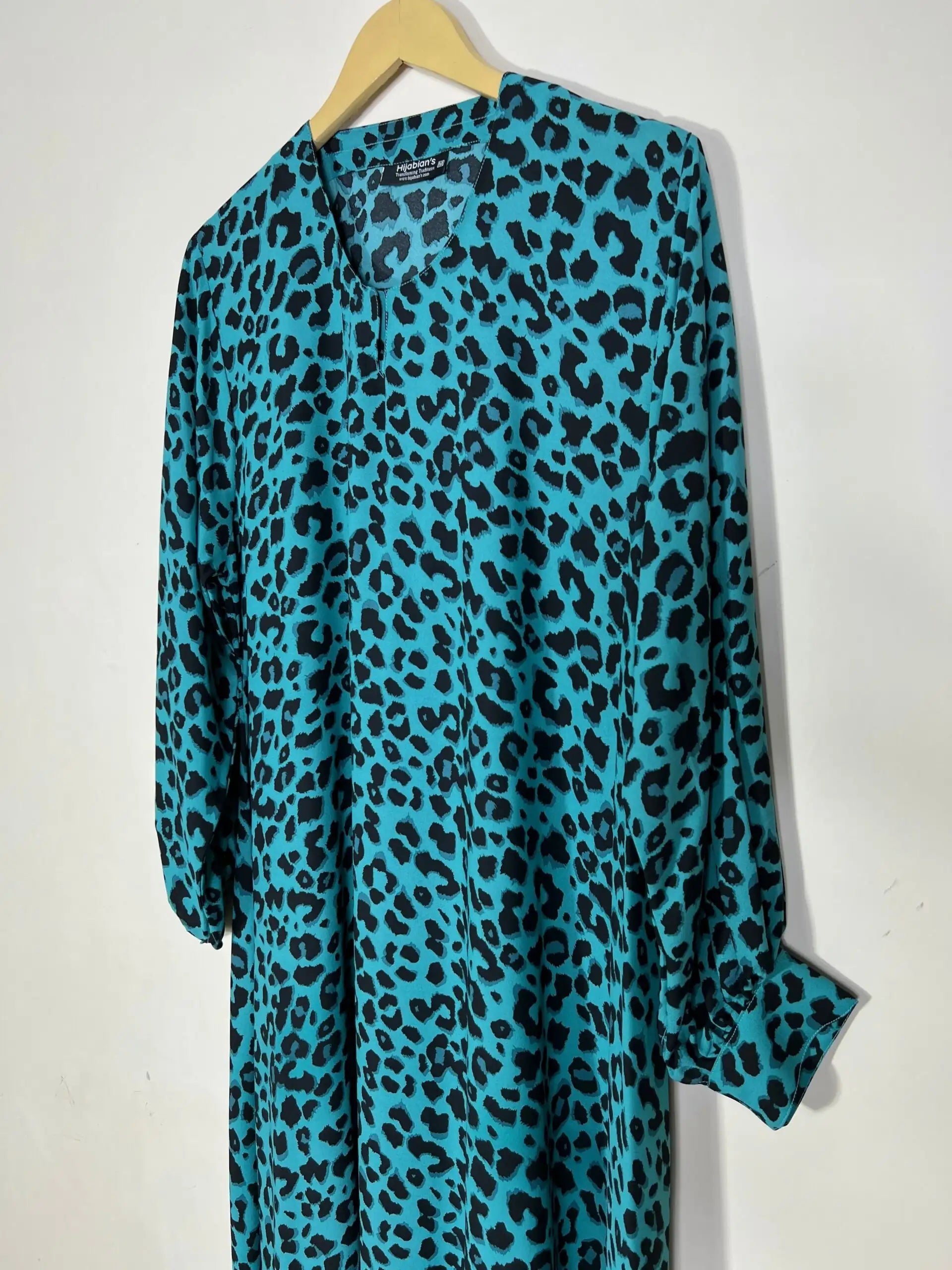 Pine Green - Printed Maxi Abaya HJ1243