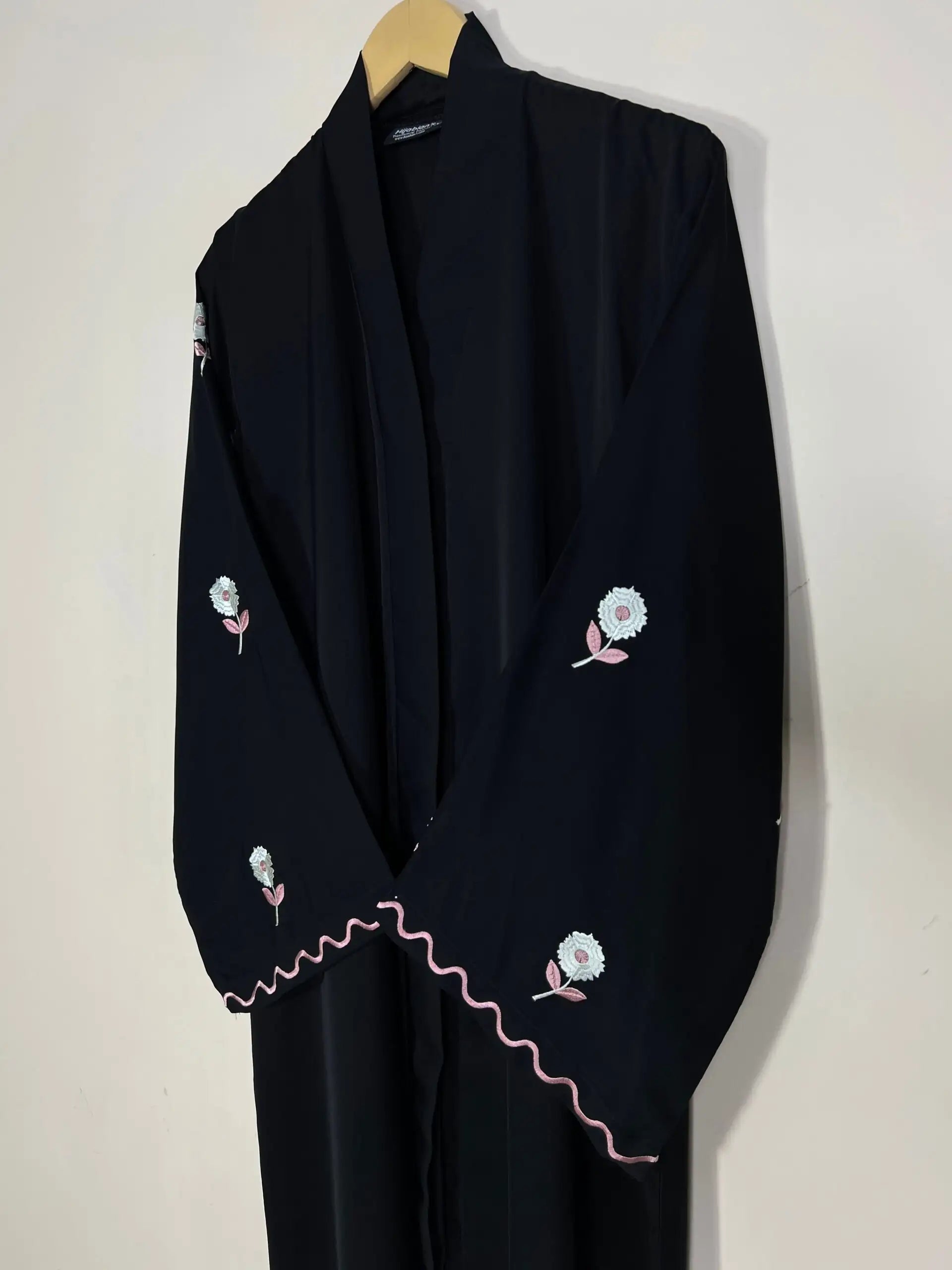Sareen Abaya VI - HJ1277 Secondary image