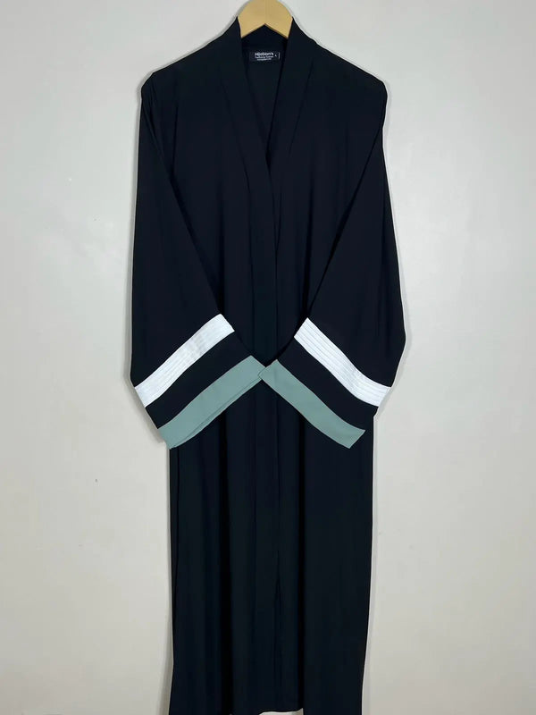 Sage - White Modest Pleated Abaya HJ1001