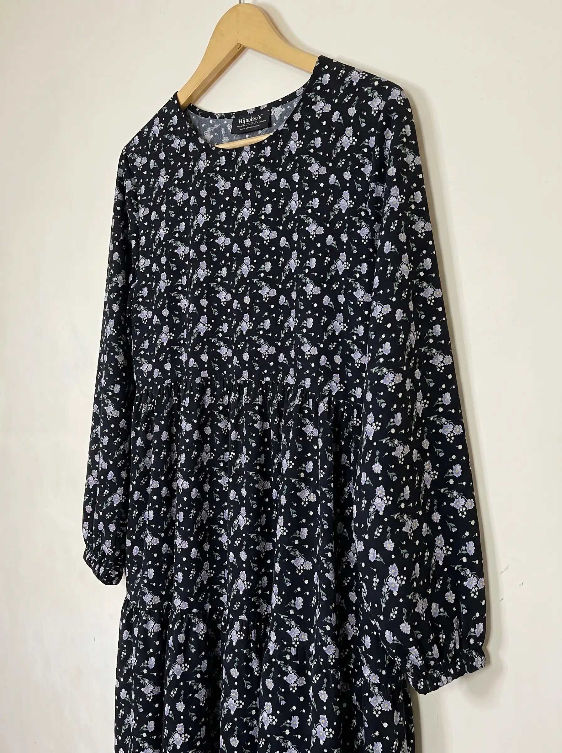 Black Floral Frill Maxi -  Frost Petal HJ1646 Secondary image