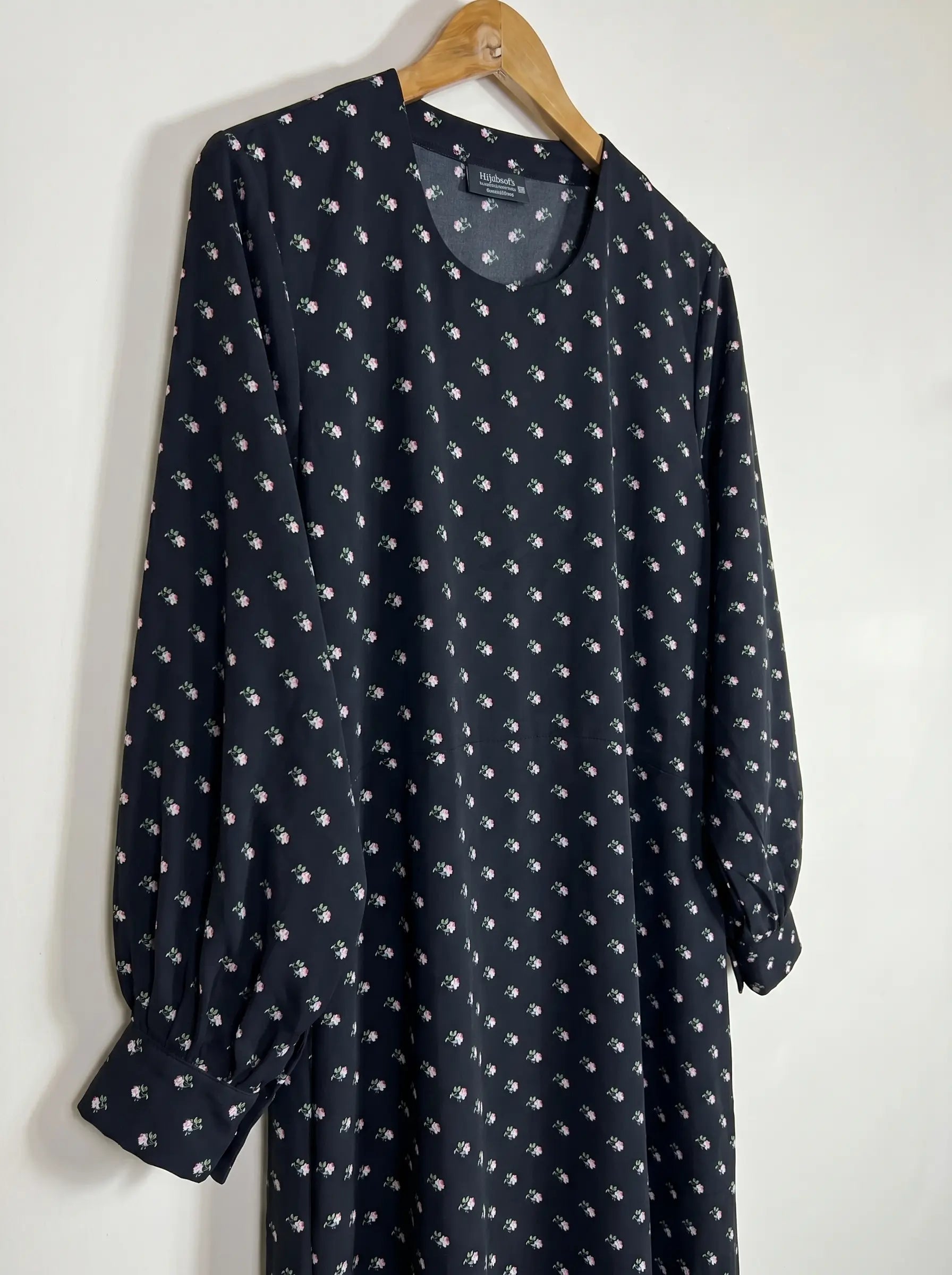 Black Floral Maxi Abaya - Rosette Veil HJ1656 Secondary image