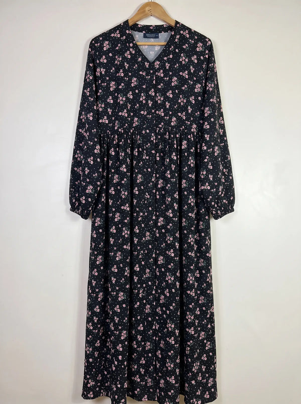 Black - Floral Front Open Chun Abaya HJ1658